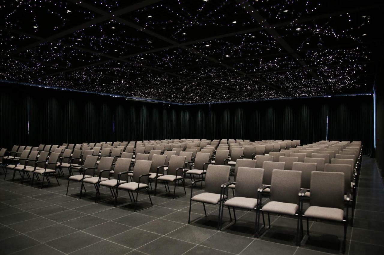 Maritim Hotel Plaza Tiranë Luaran gambar The auditorium